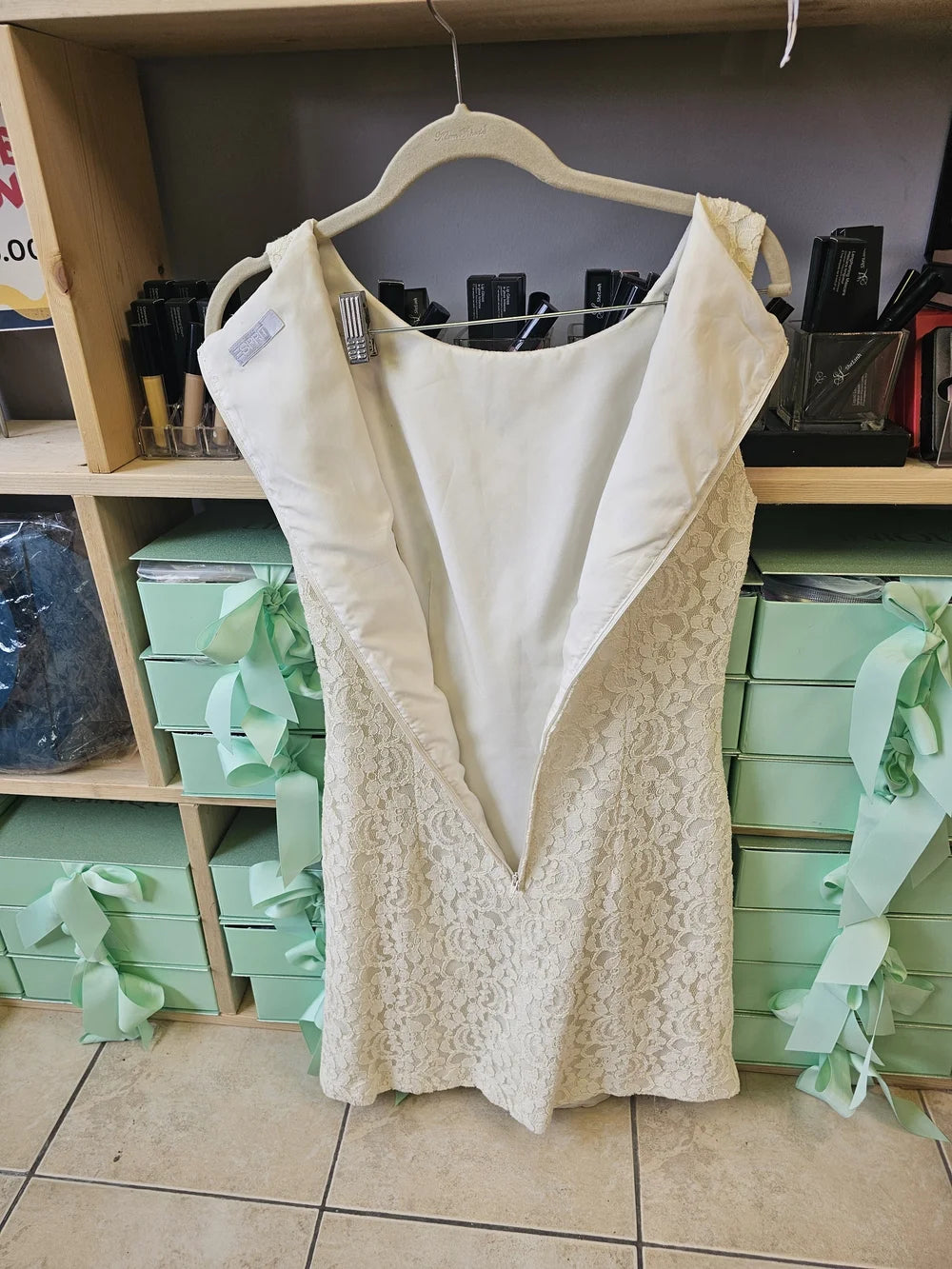 Spirit White Lace Sleeveless Mini Dress
